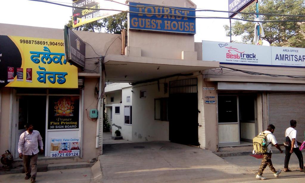 Tourist Guest House Amritsar Eksteriør bilde